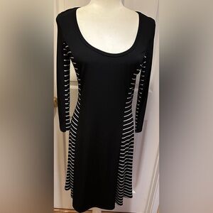 Calvin Klein Dress Black White Sheath 3/4 Sleeves Size 8
